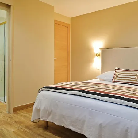 Hotel Coco Venaco (Corsica)