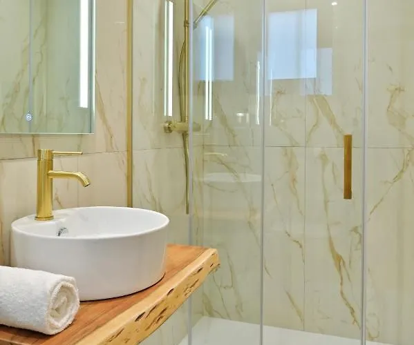 Coco Szálloda Venaco